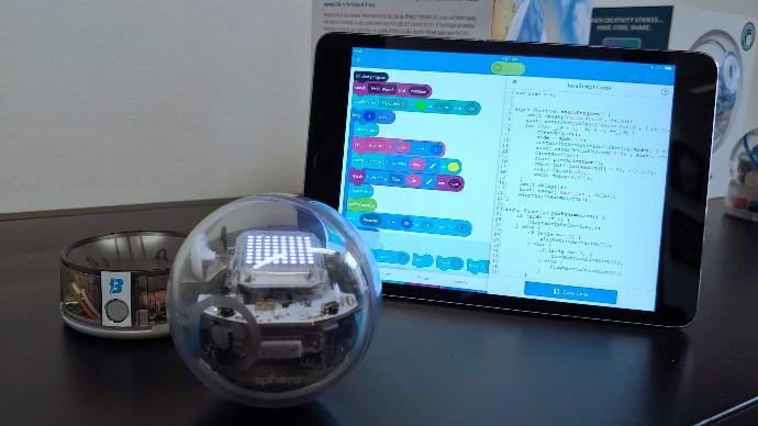 Sphero haridusrobotiga visuaalne programmeerimine